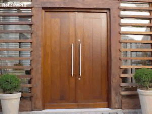 Porta madeira externa