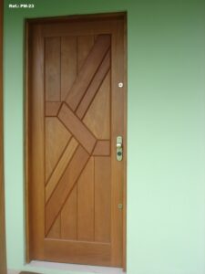 Porta madeira externa