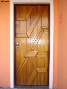 Porta madeira externa